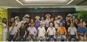 上海市咸宁商会第一届十二次会长会议暨顾问茶话会圆满举行
